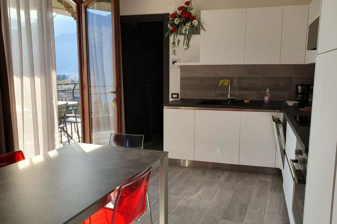 Apartment Panorama กราเวโดนา ภายนอก รูปภาพ